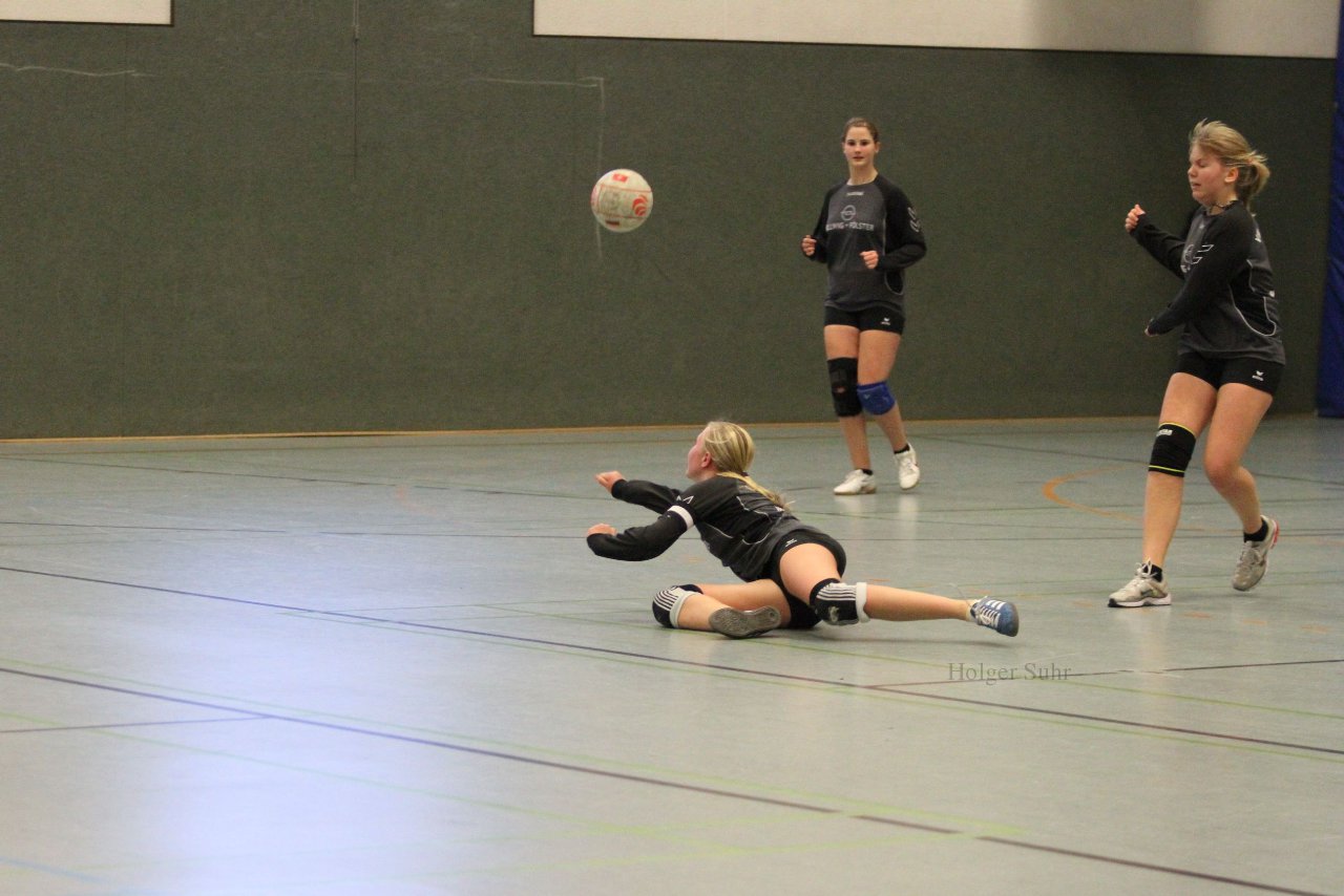 Bild 105 - U18w 2.Tag am 3.12.11